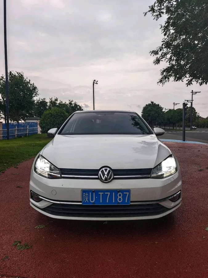 Volkswagen 2018 1.6L 6