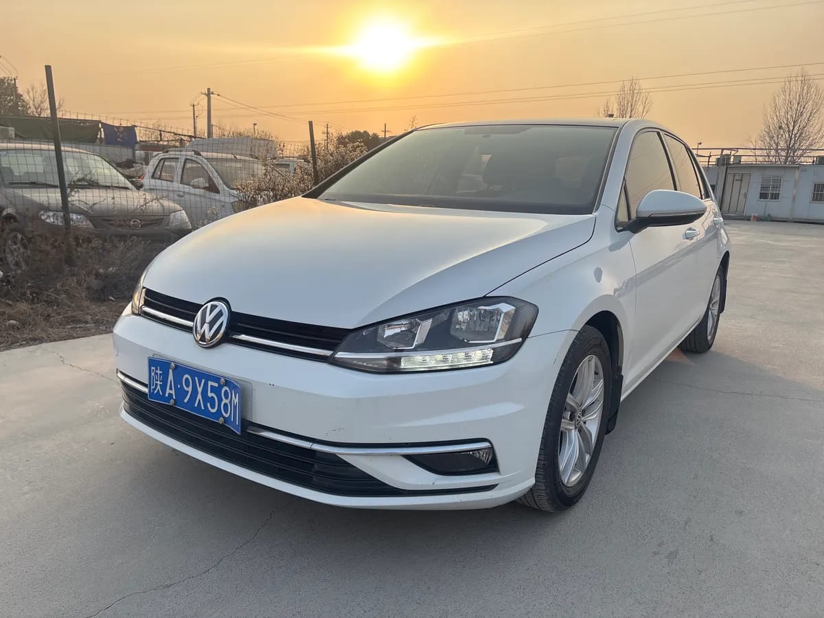 Volkswagen 2018 230TSI