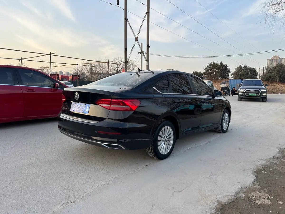 Volkswagen 2018 280TSI DSG V 4