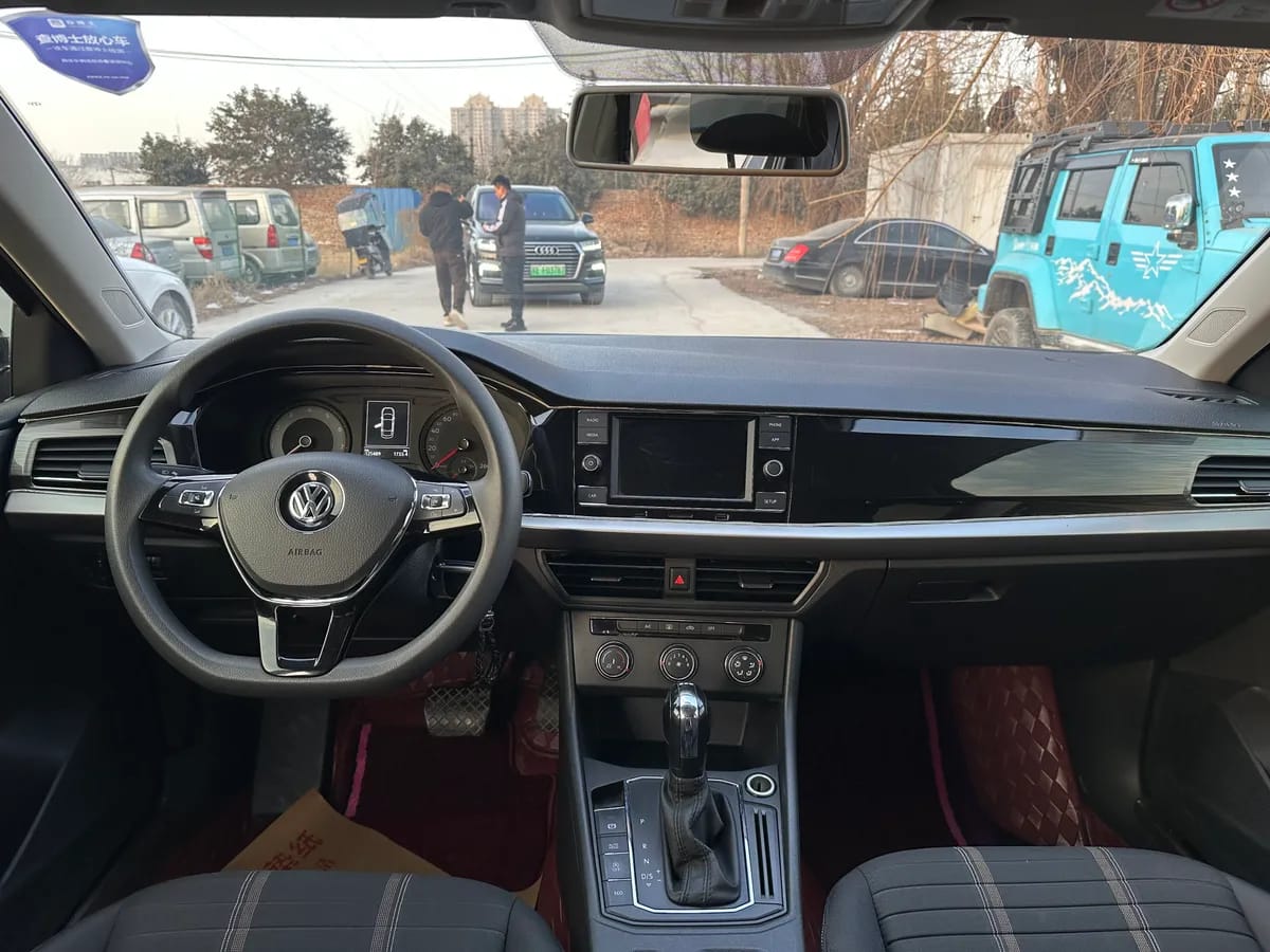 Volkswagen 2018 280TSI DSG V 8
