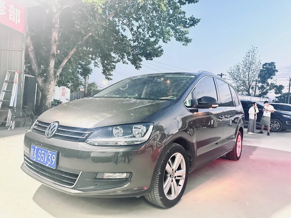 Volkswagen 2018 380TSI 7 2