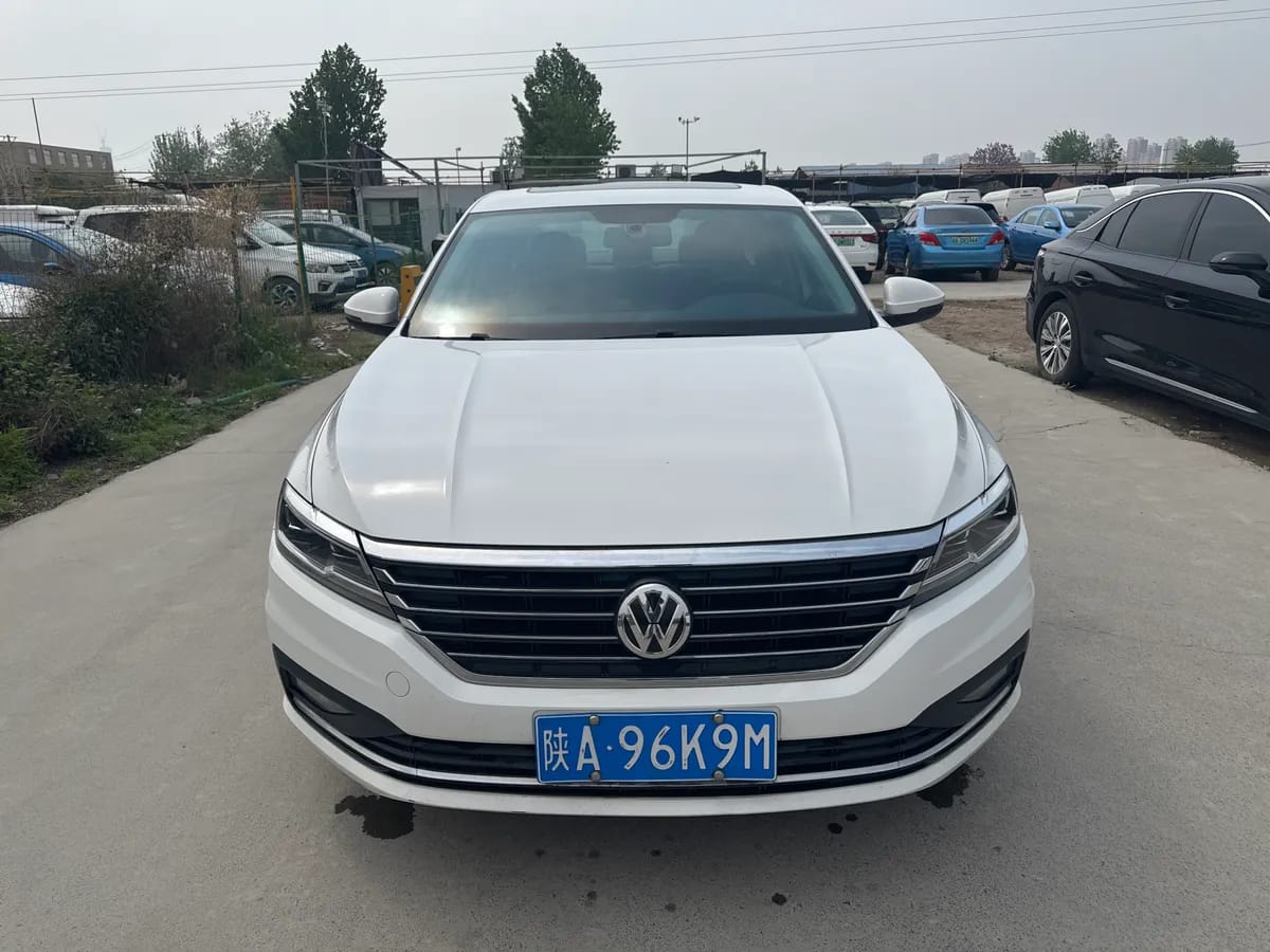 Volkswagen 2019 1.5L VI 2