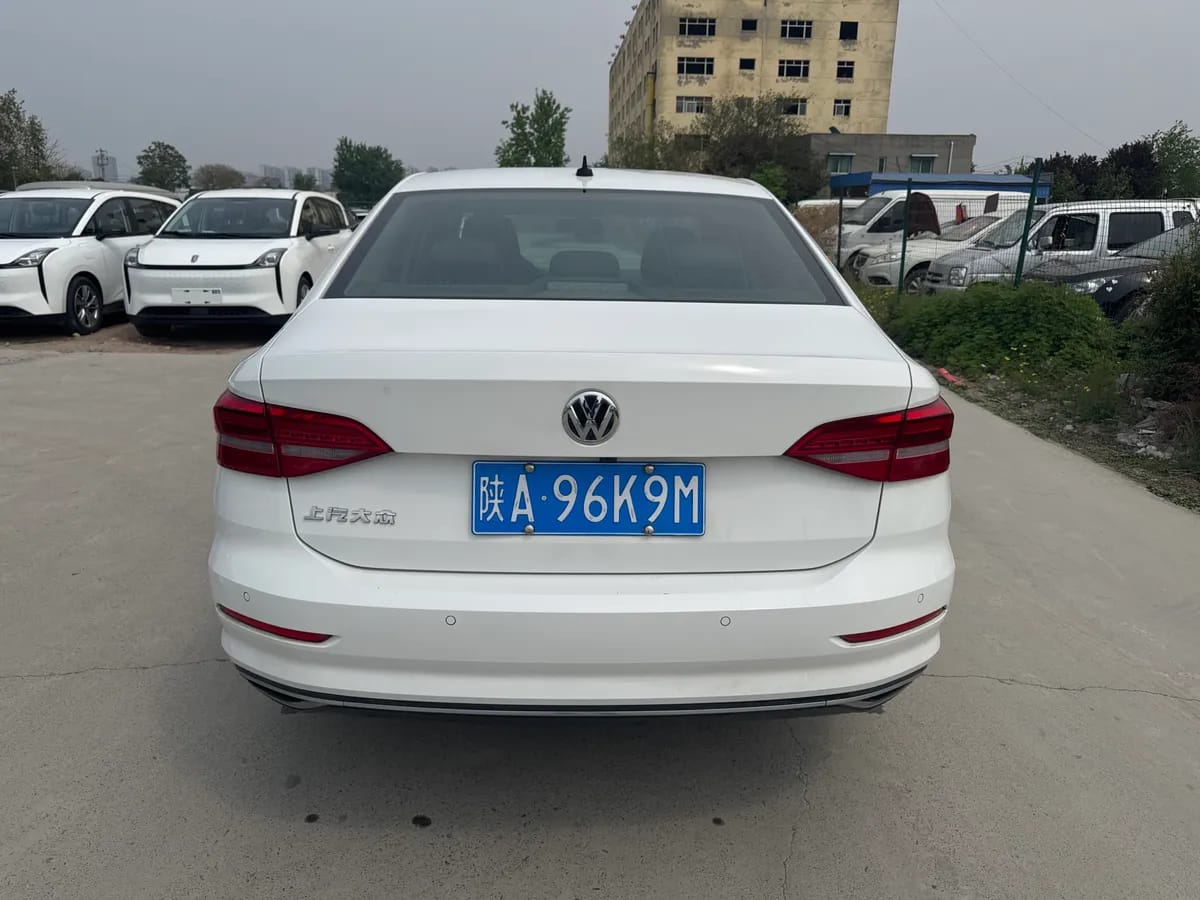 Volkswagen 2019 1.5L VI 5