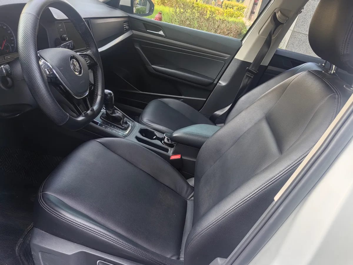 Volkswagen 2019 3