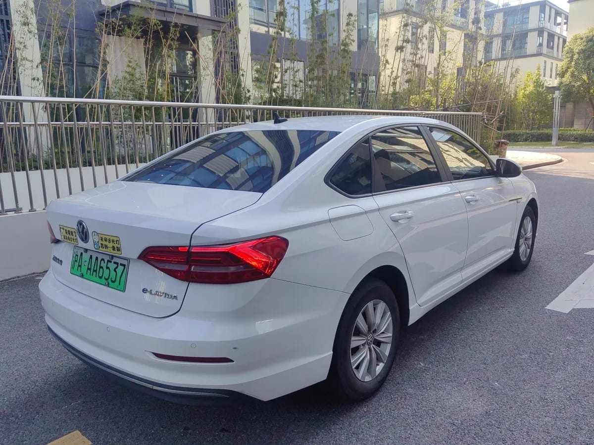 Volkswagen 2019 6