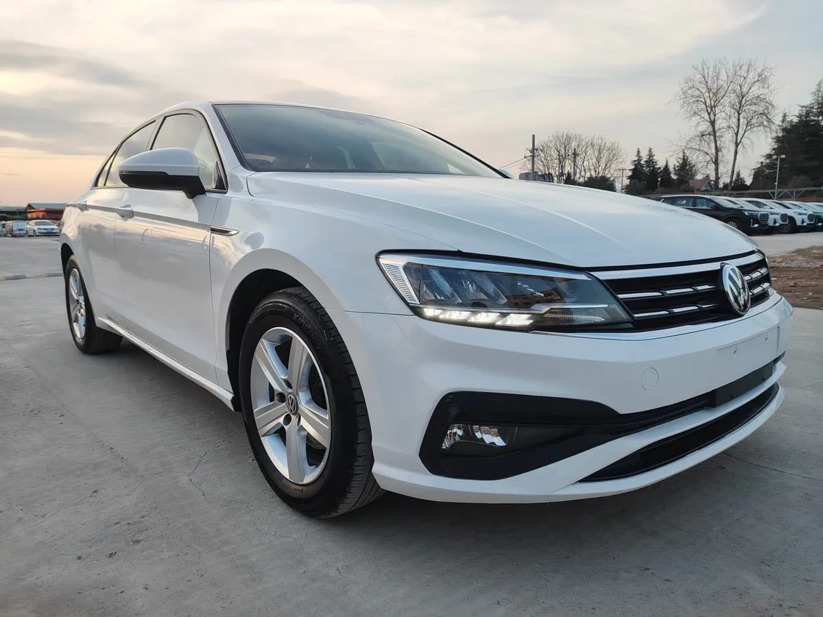 Volkswagen 2019 230TSI DSG VI 3