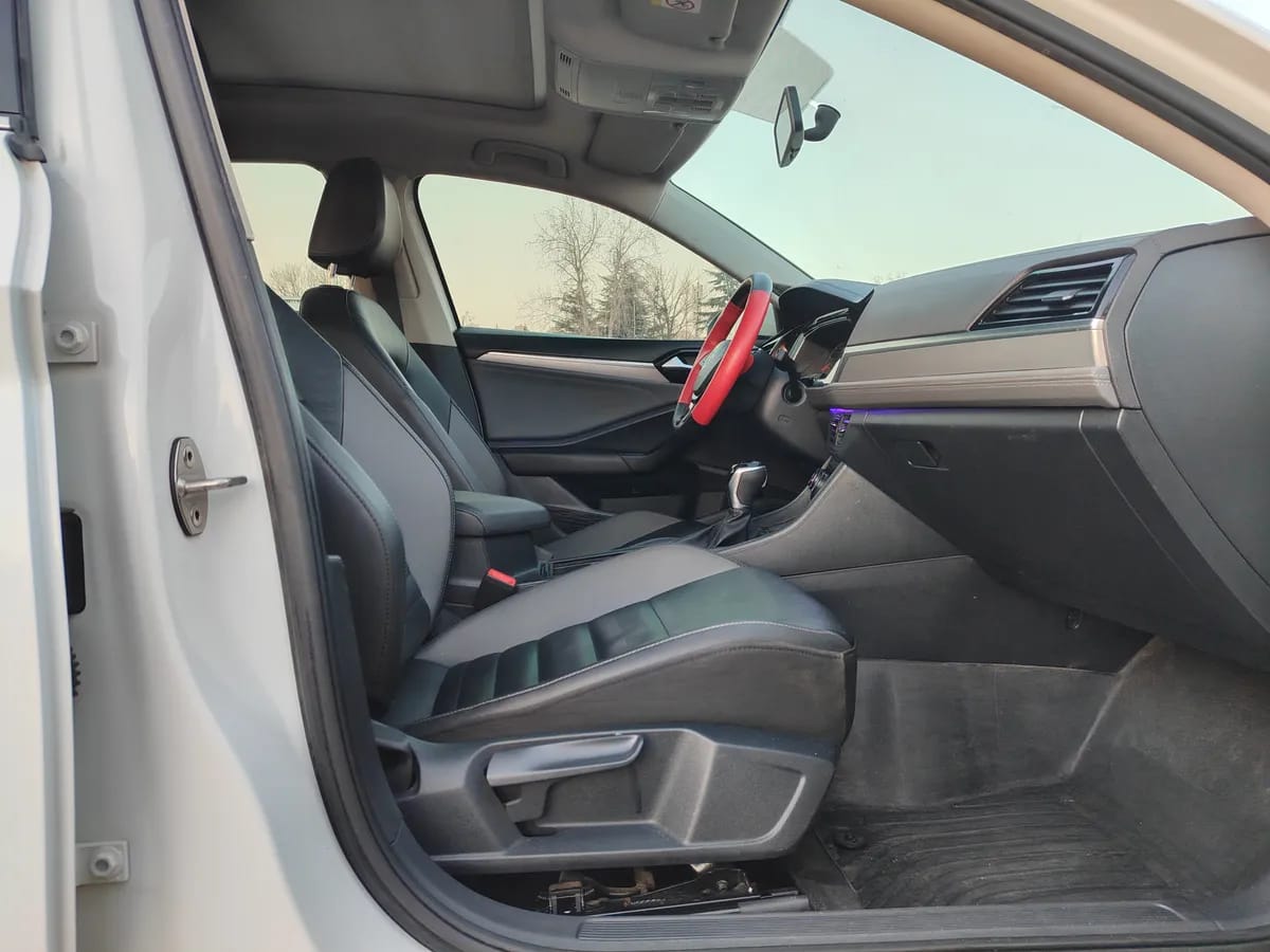 Volkswagen 2019 280TSI DSG V 8
