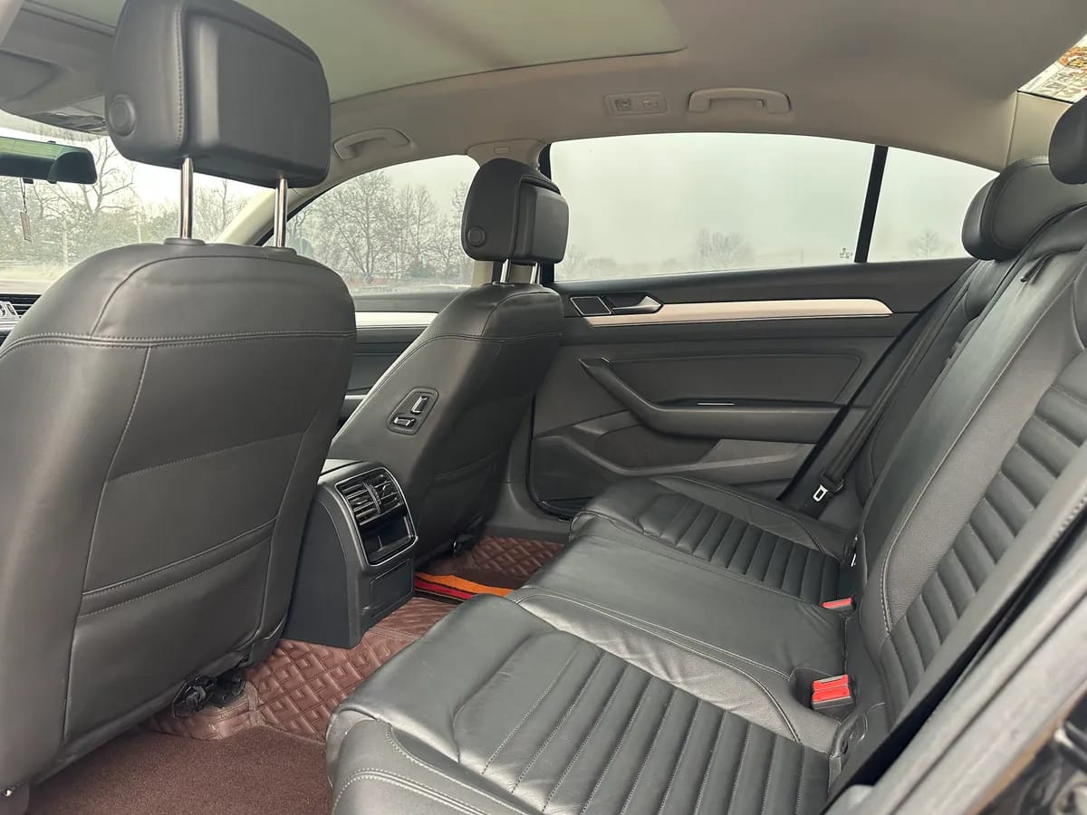 Volkswagen 2019 330TSI DSG V 7
