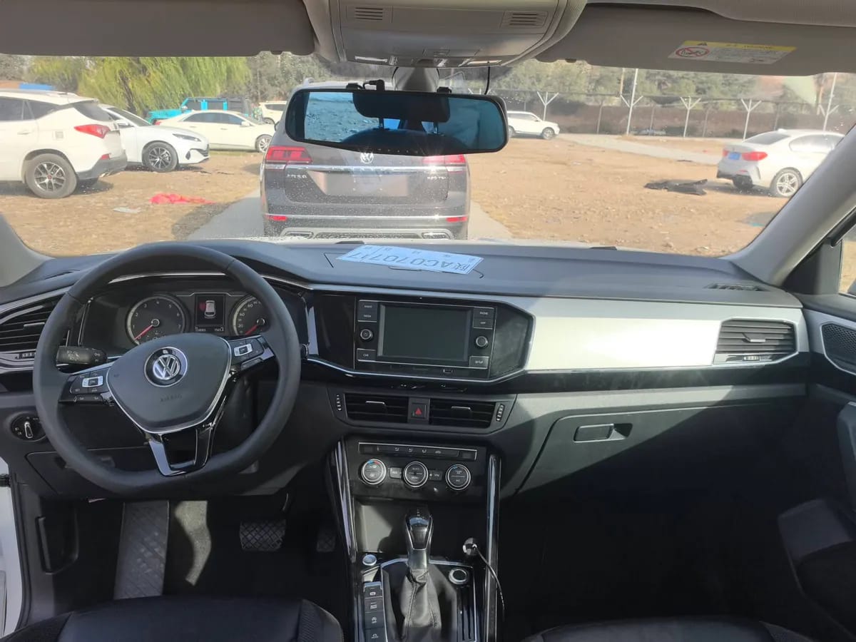 Volkswagen 2019 330TSI V 5