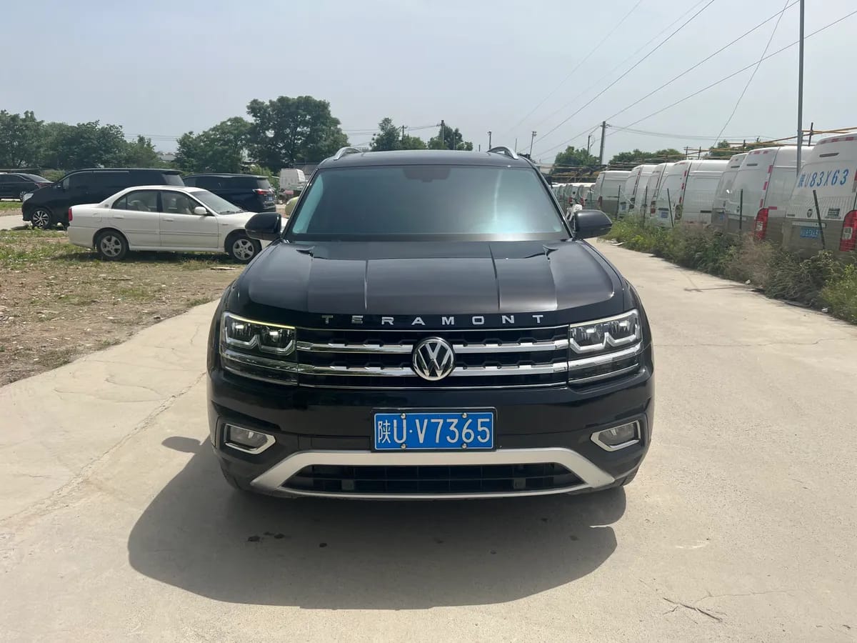 Volkswagen 2019 330TSI VI