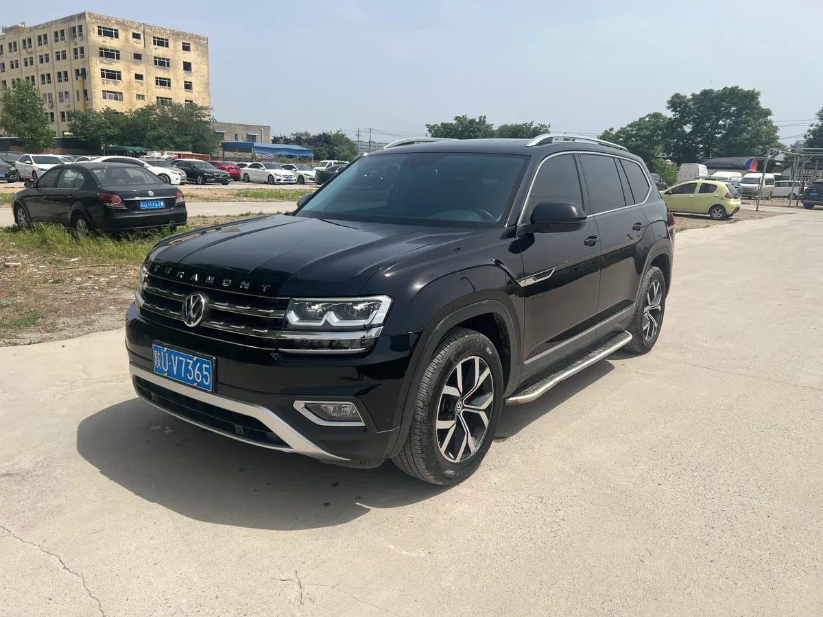 Volkswagen 2019 330TSI VI 3