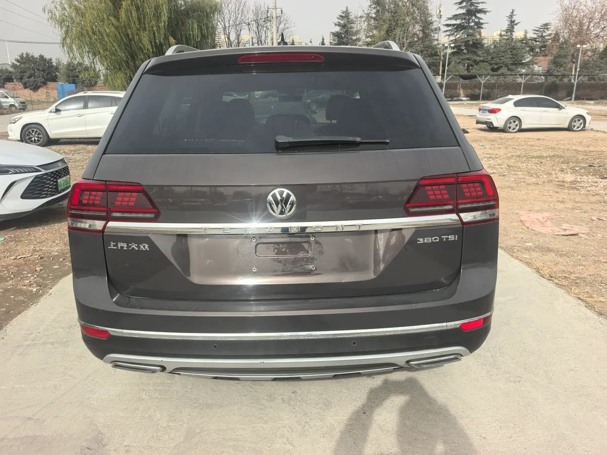 Volkswagen 2019 380TSI V 5