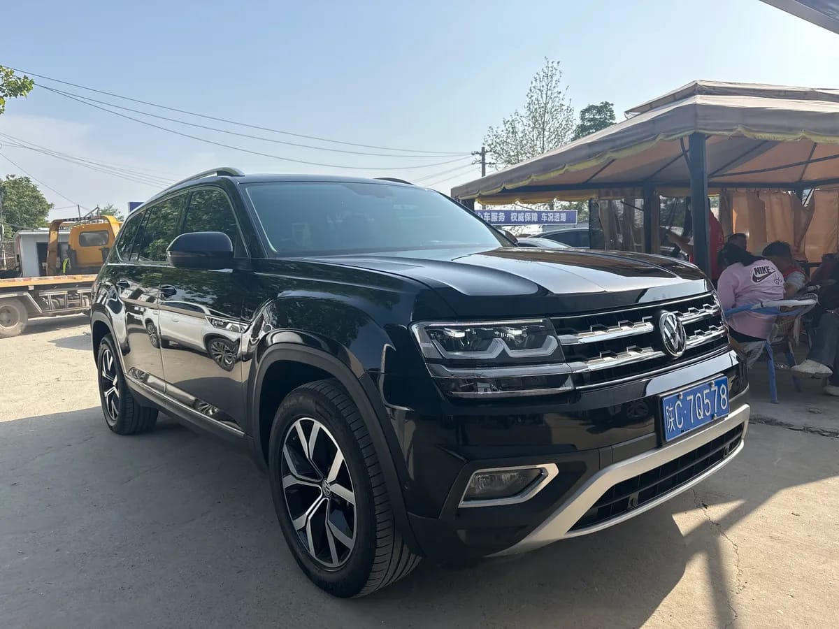 Volkswagen 2019 380TSI VI 3
