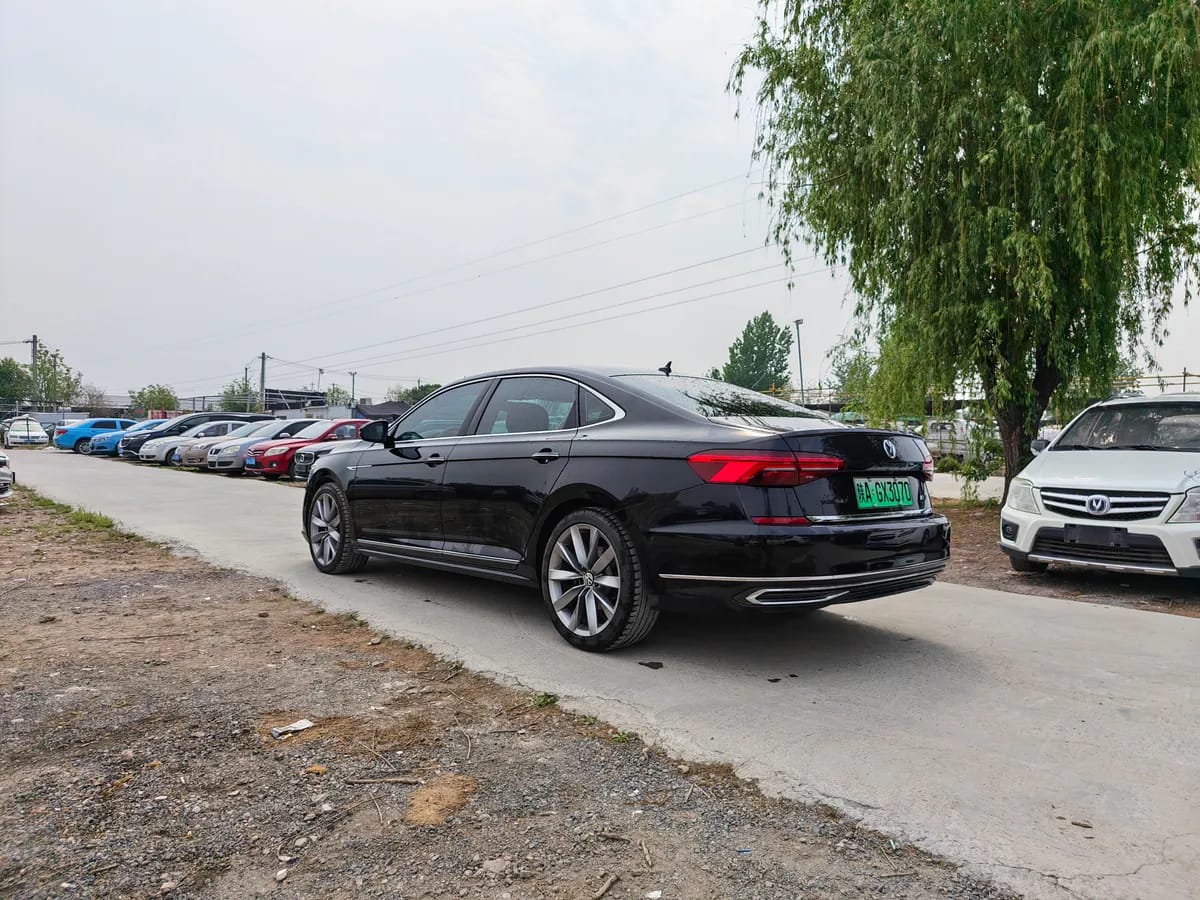 Volkswagen 2019 430PHEV 3
