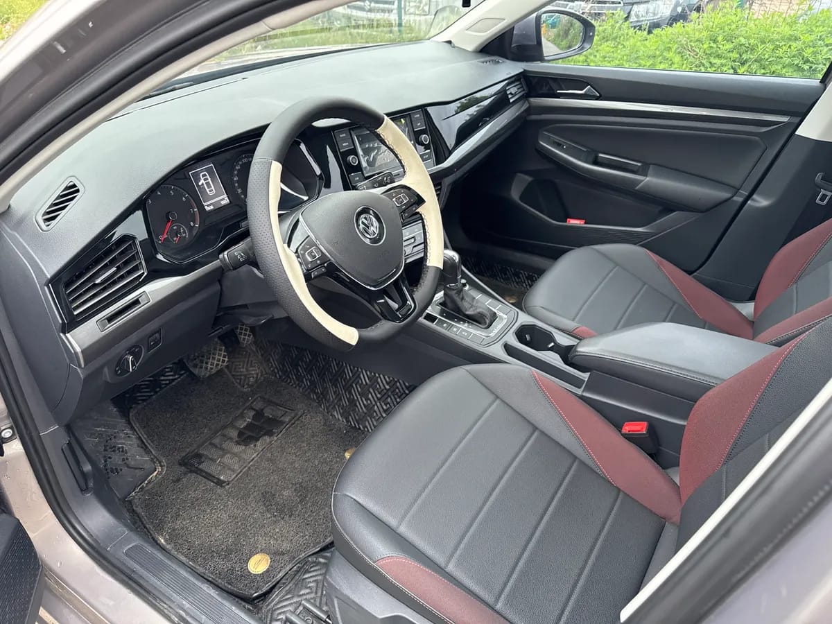 Volkswagen 2020 1.5L 9