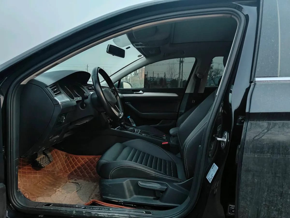Volkswagen 2020 280TSI DSG 4