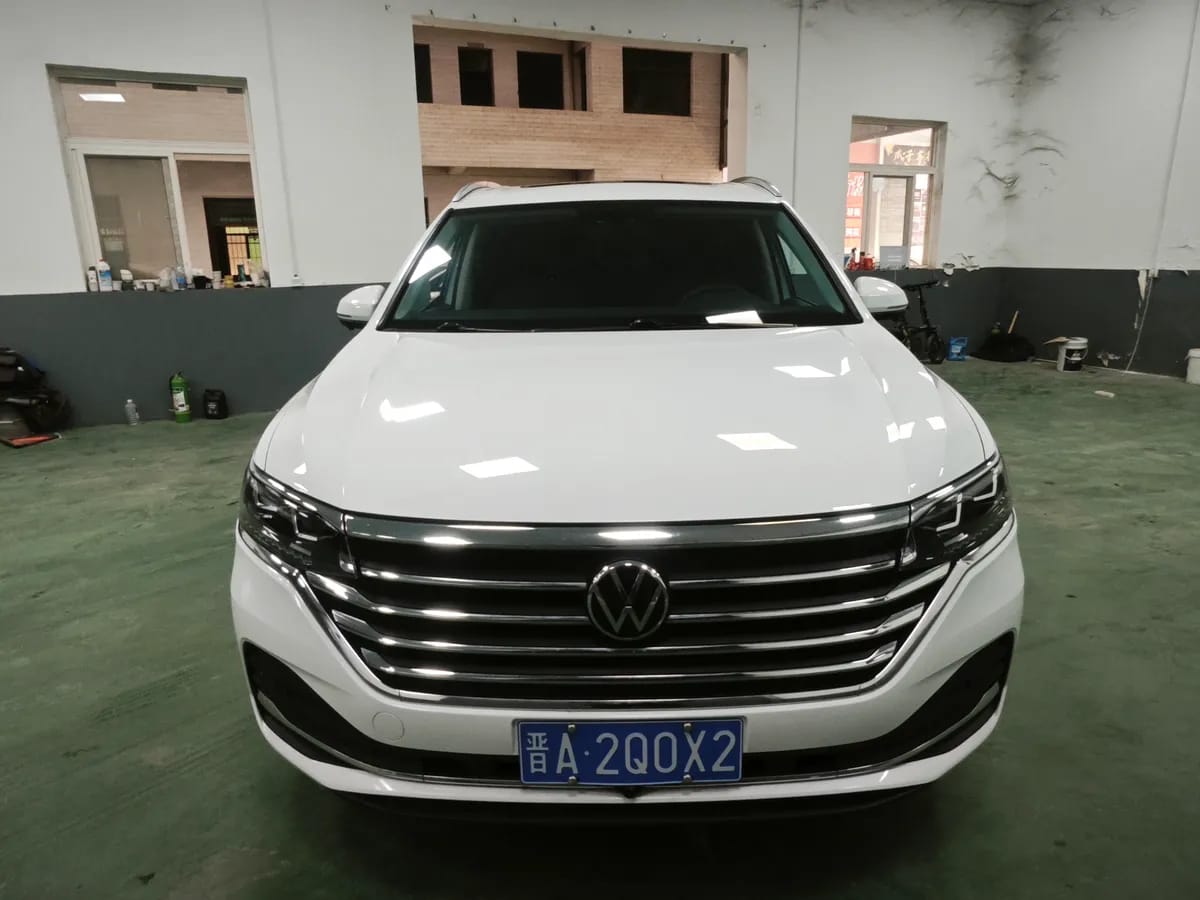 Volkswagen 2020 330TSI 2