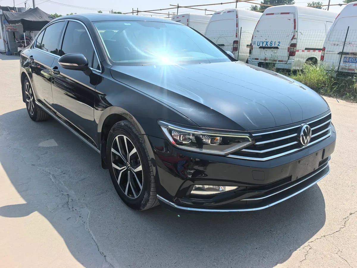 Volkswagen 2020 330TSI DSG 3