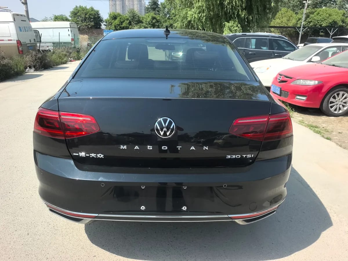 Volkswagen 2020 330TSI DSG 5