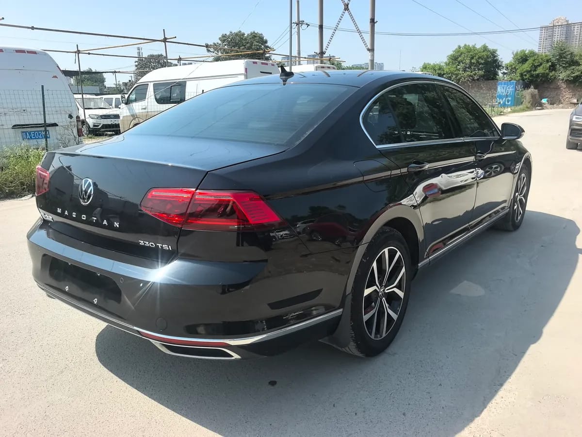 Volkswagen 2020 330TSI DSG 6
