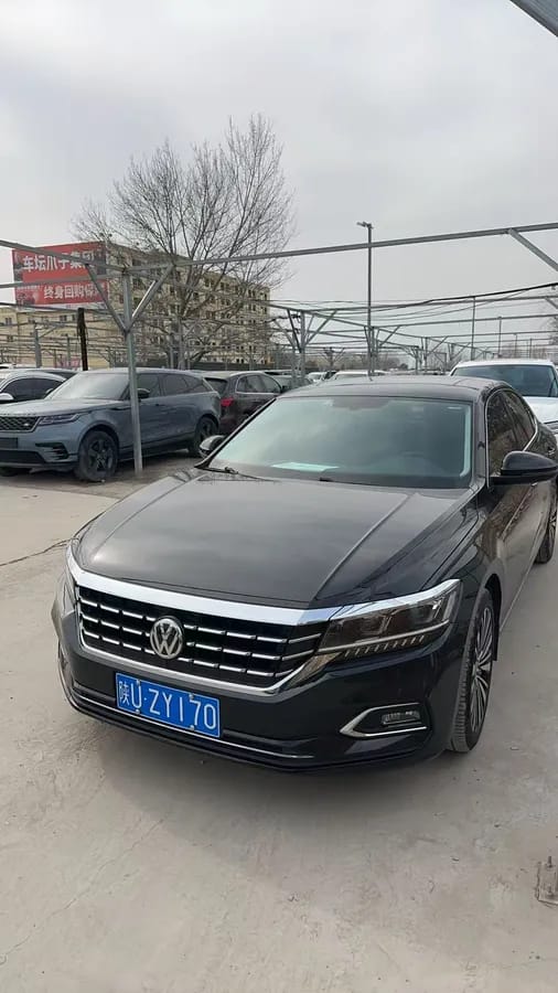 Volkswagen 2020 330TSI VI