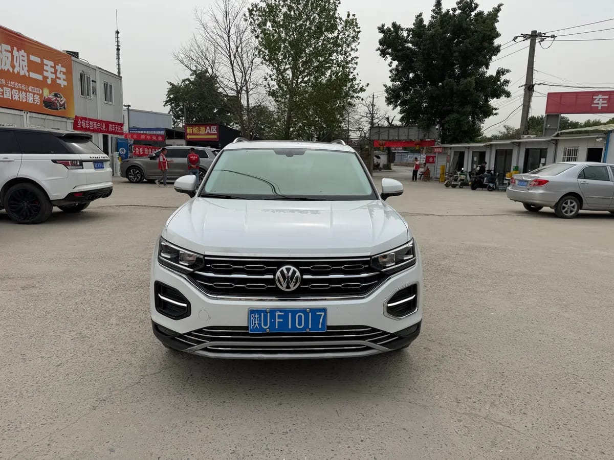 Volkswagen 2020 330TSI 2