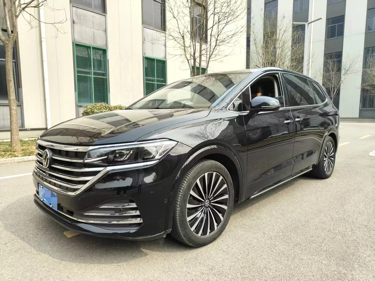 Volkswagen 2020 380TSI