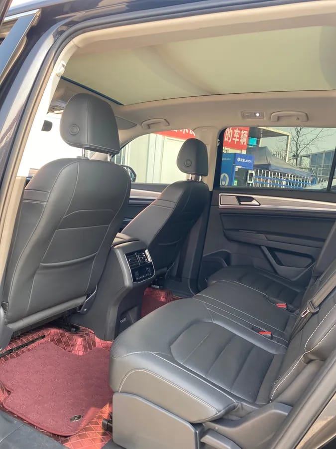 Volkswagen 2020 380TSI 8