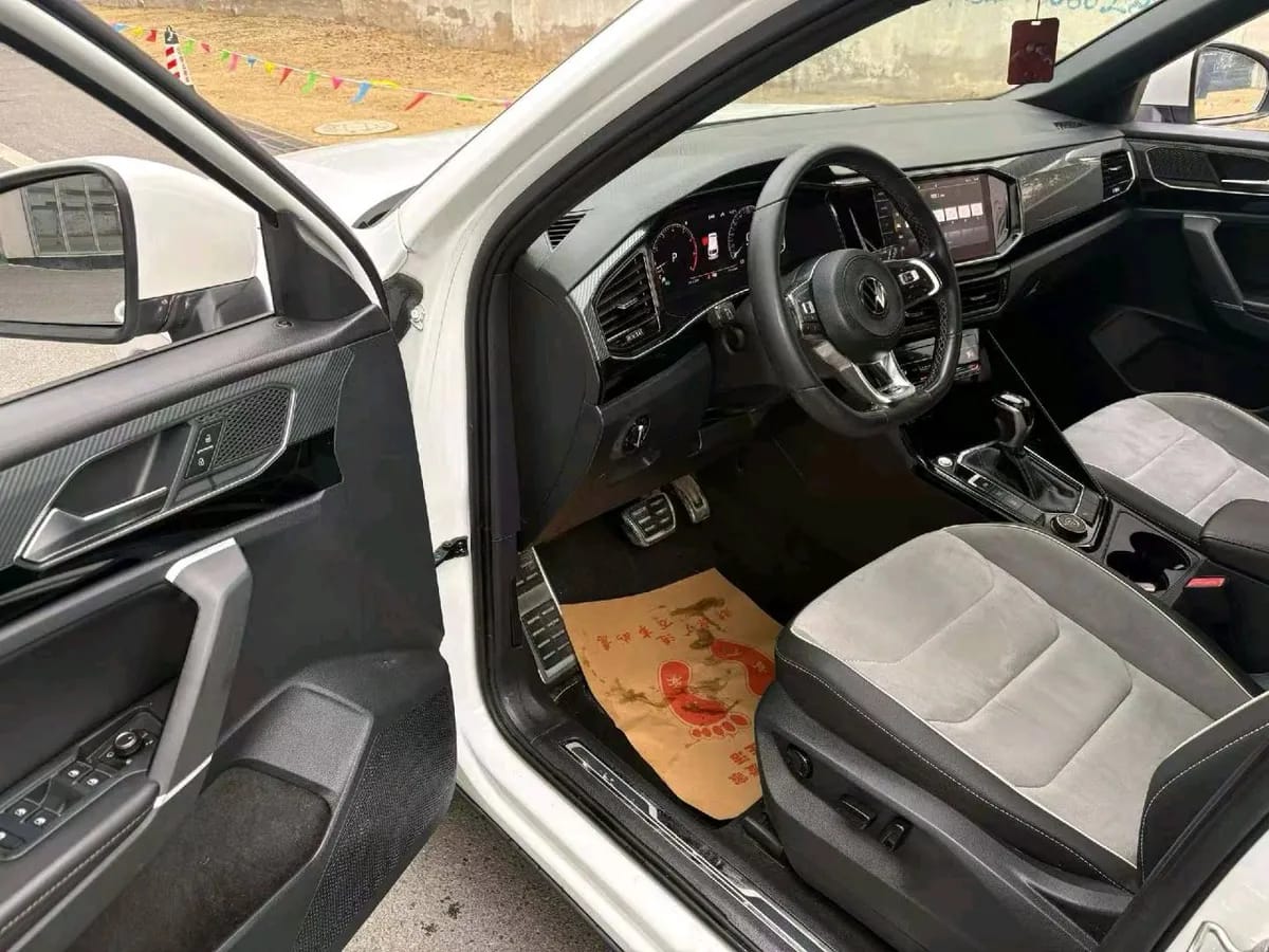 Volkswagen 2020 380TSI R-Line 4