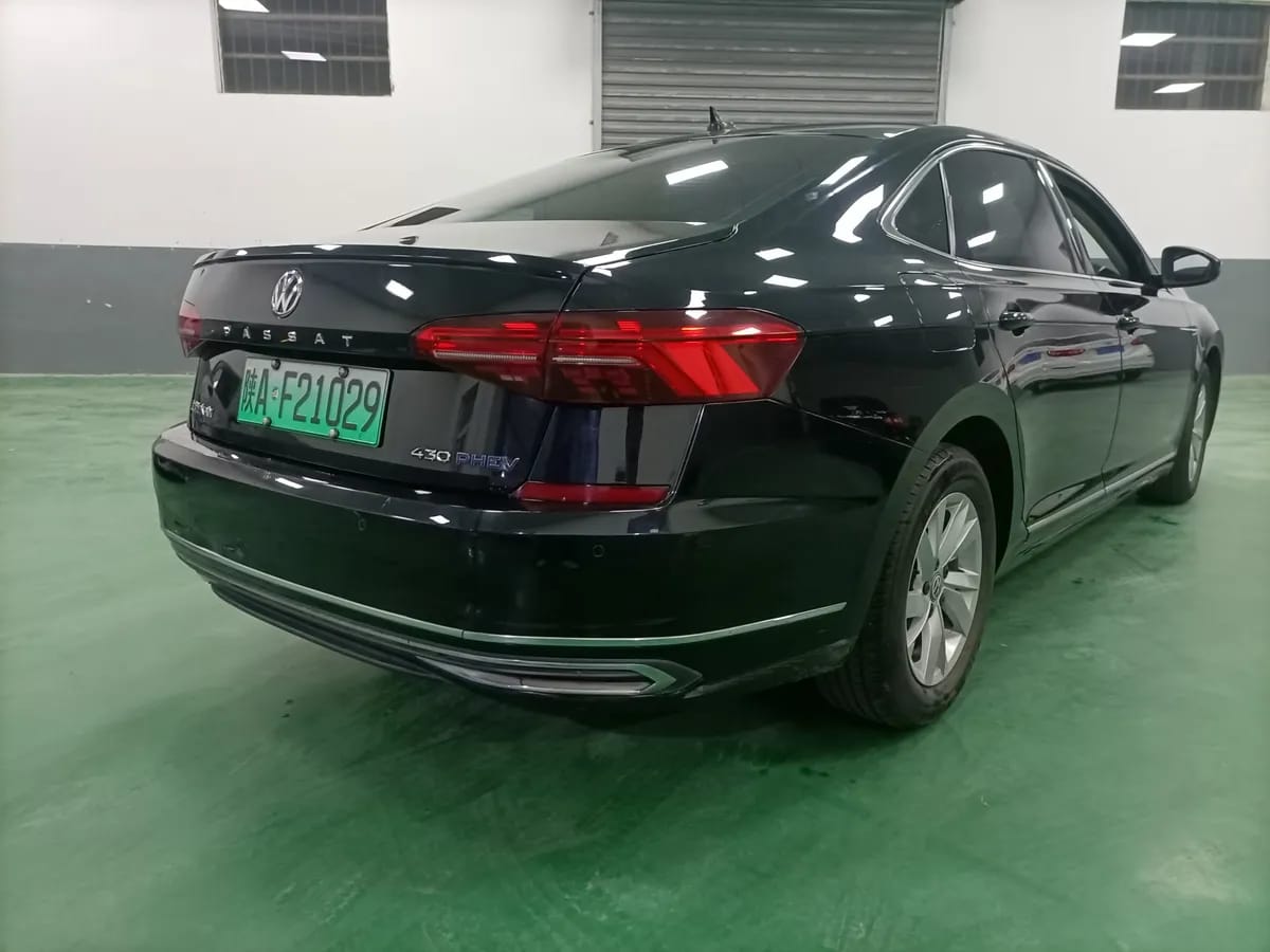 Volkswagen 2020 430PHEV V 10