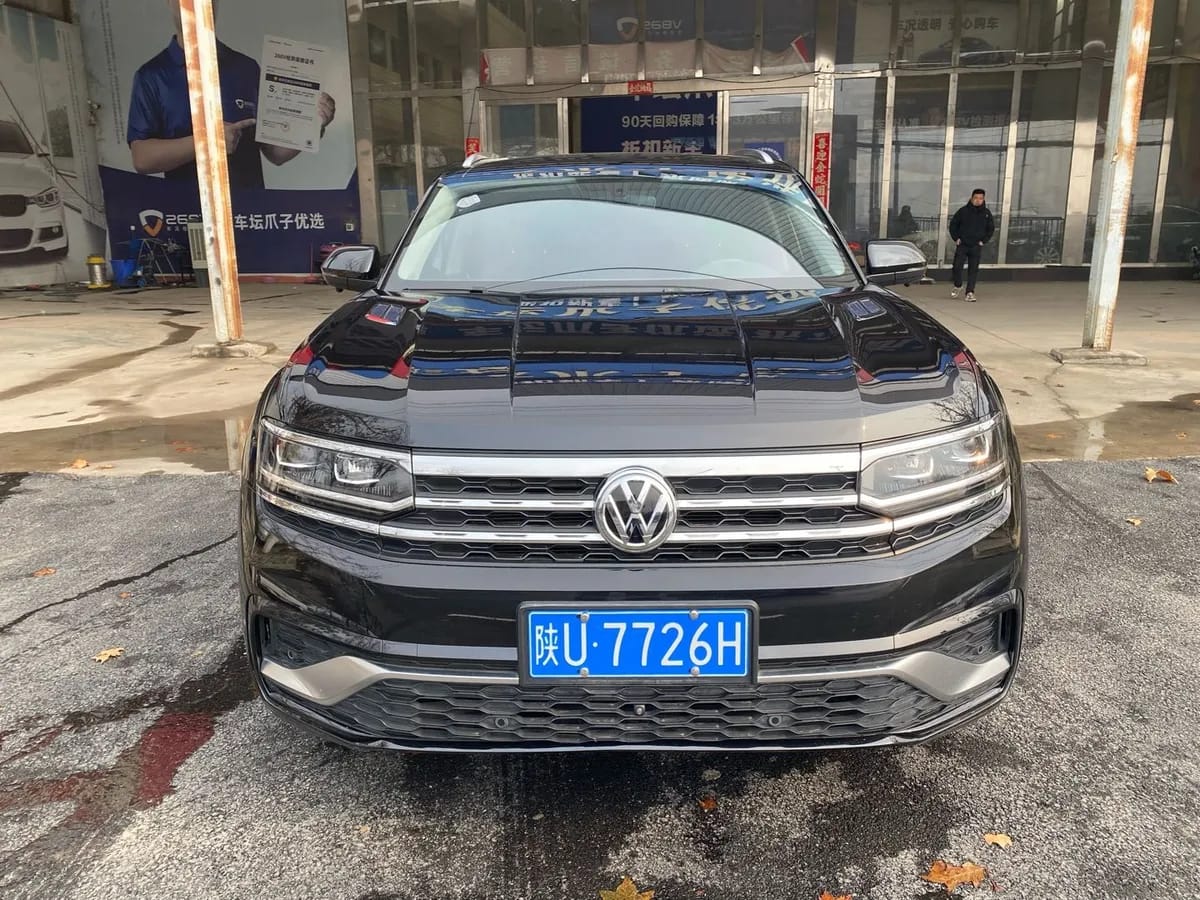 Volkswagen 2020 X 330TSI 2