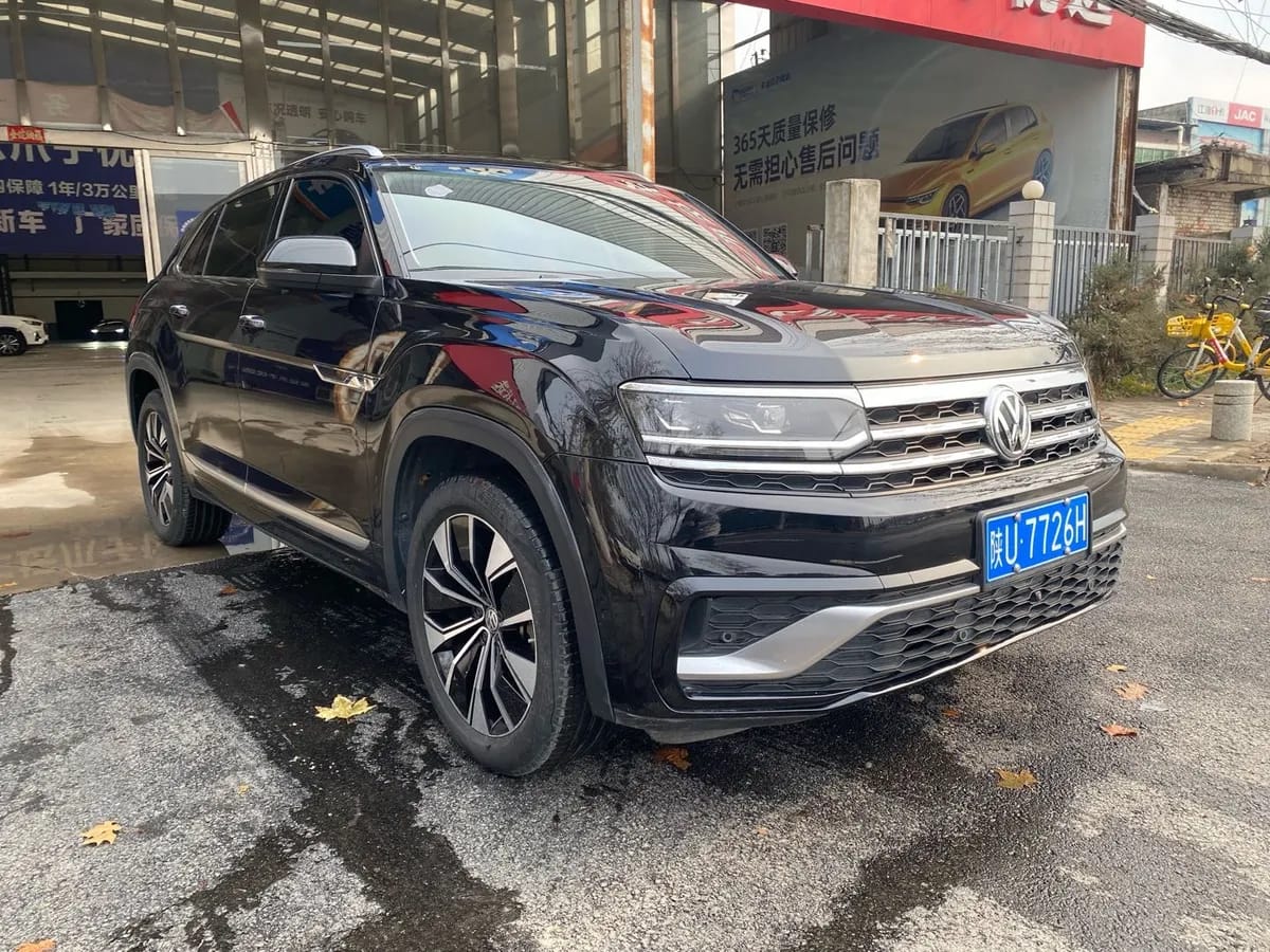 Volkswagen 2020 X 330TSI 3