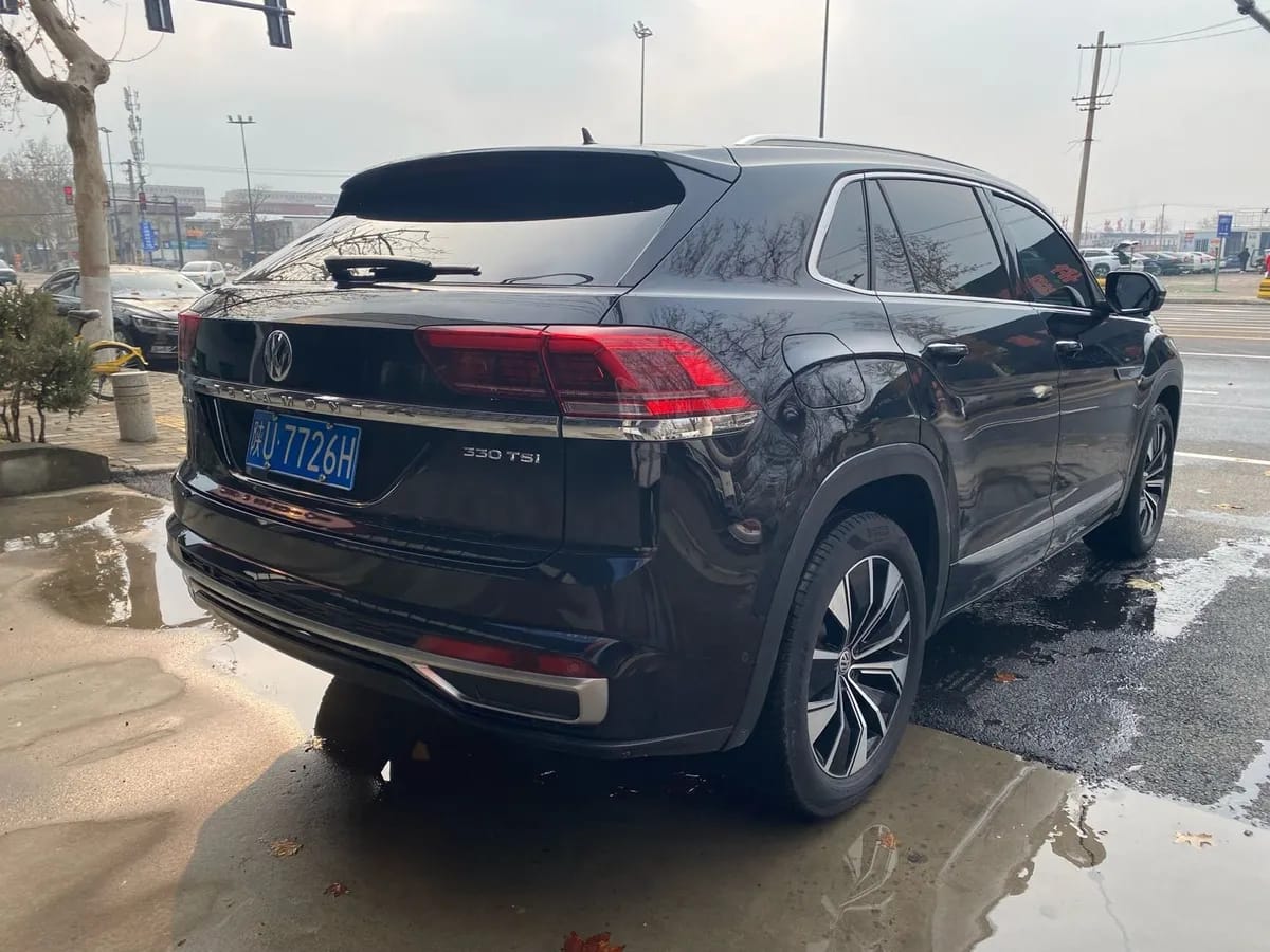 Volkswagen 2020 X 330TSI 4