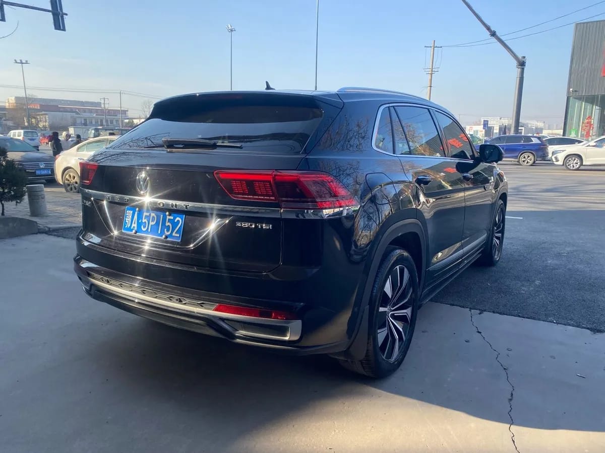 Volkswagen 2020 X 380TSI 4