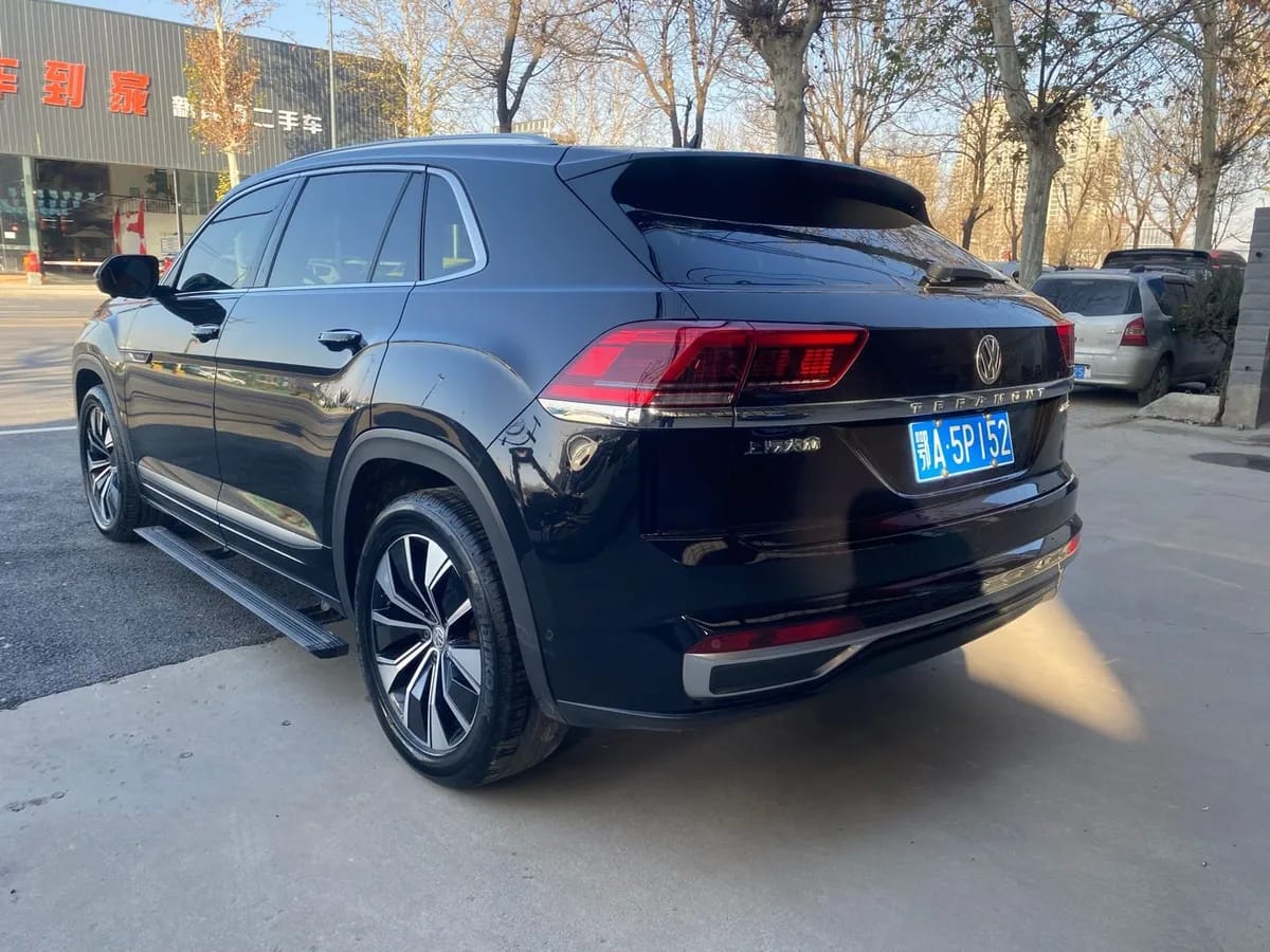Volkswagen 2020 X 380TSI 6