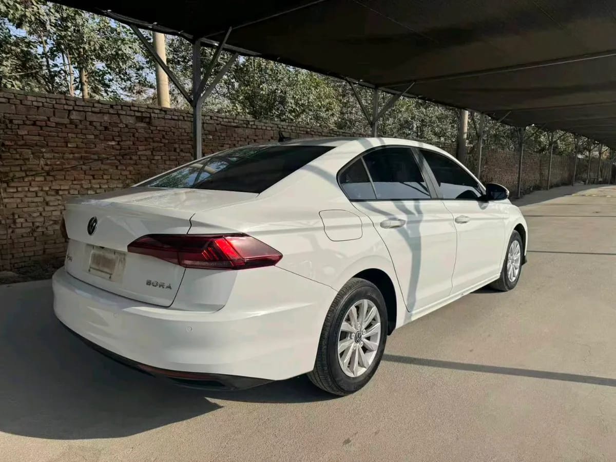 Volkswagen 2021 1.5L 5