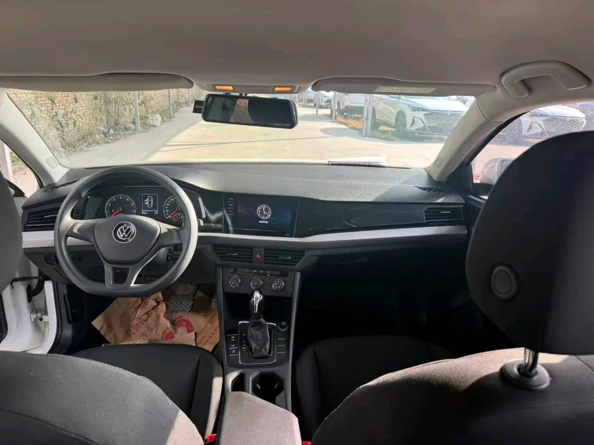 Volkswagen 2021 1.5L 9
