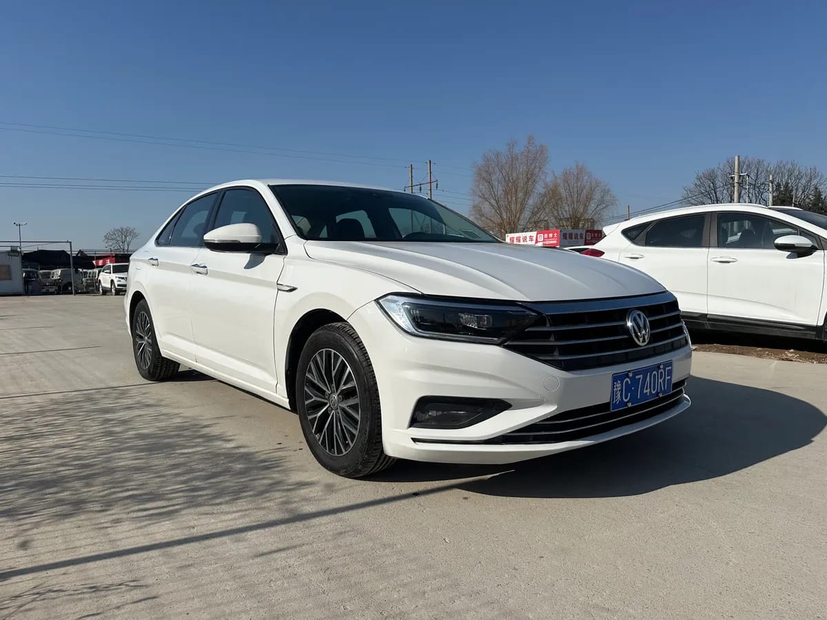 Volkswagen 2021 200TSI DSG 3