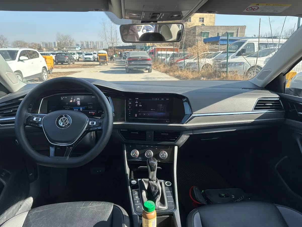 Volkswagen 2021 200TSI DSG 8