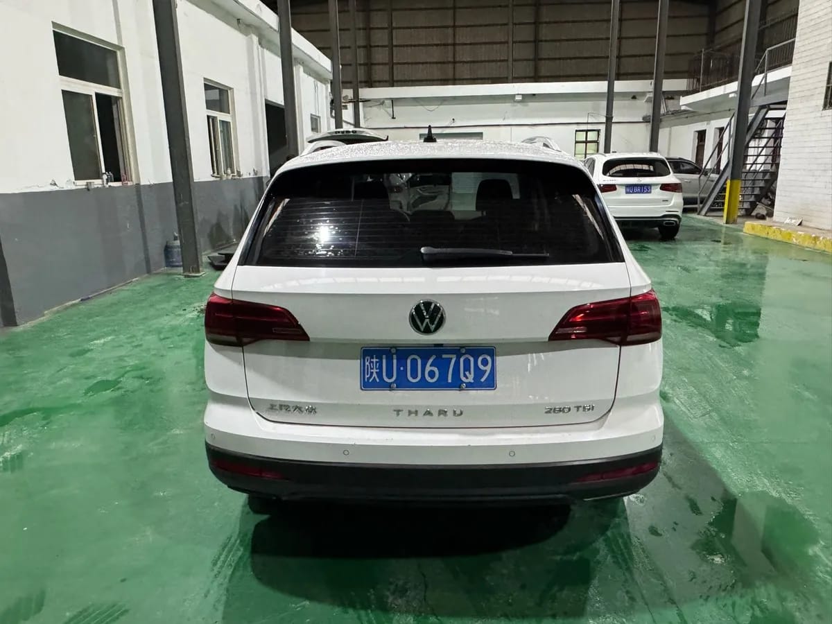 Volkswagen 2021 280TSI 8