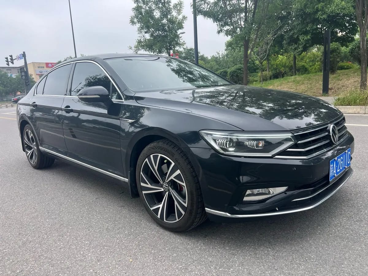 Volkswagen 2021 330TSI DSG 30 3