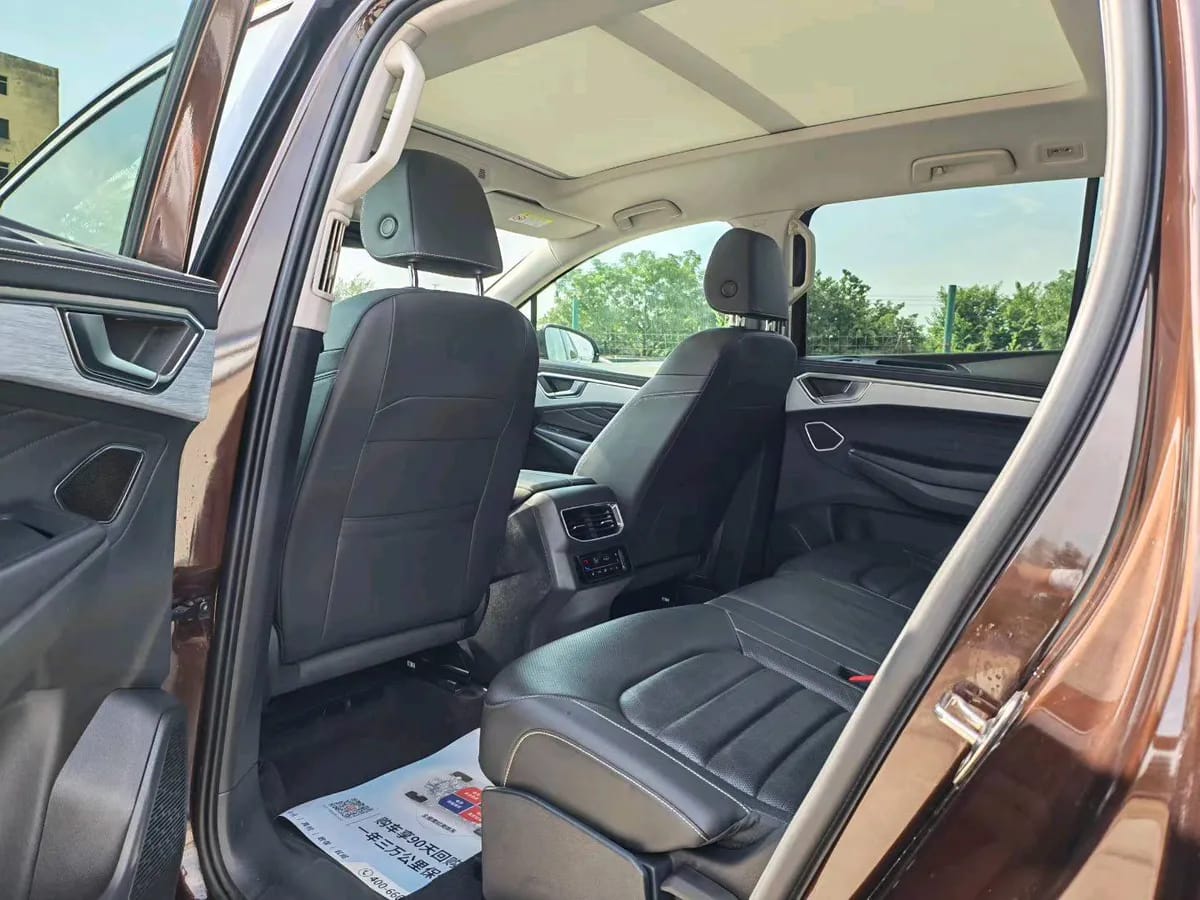 Volkswagen 2021 380TSI Pro 3