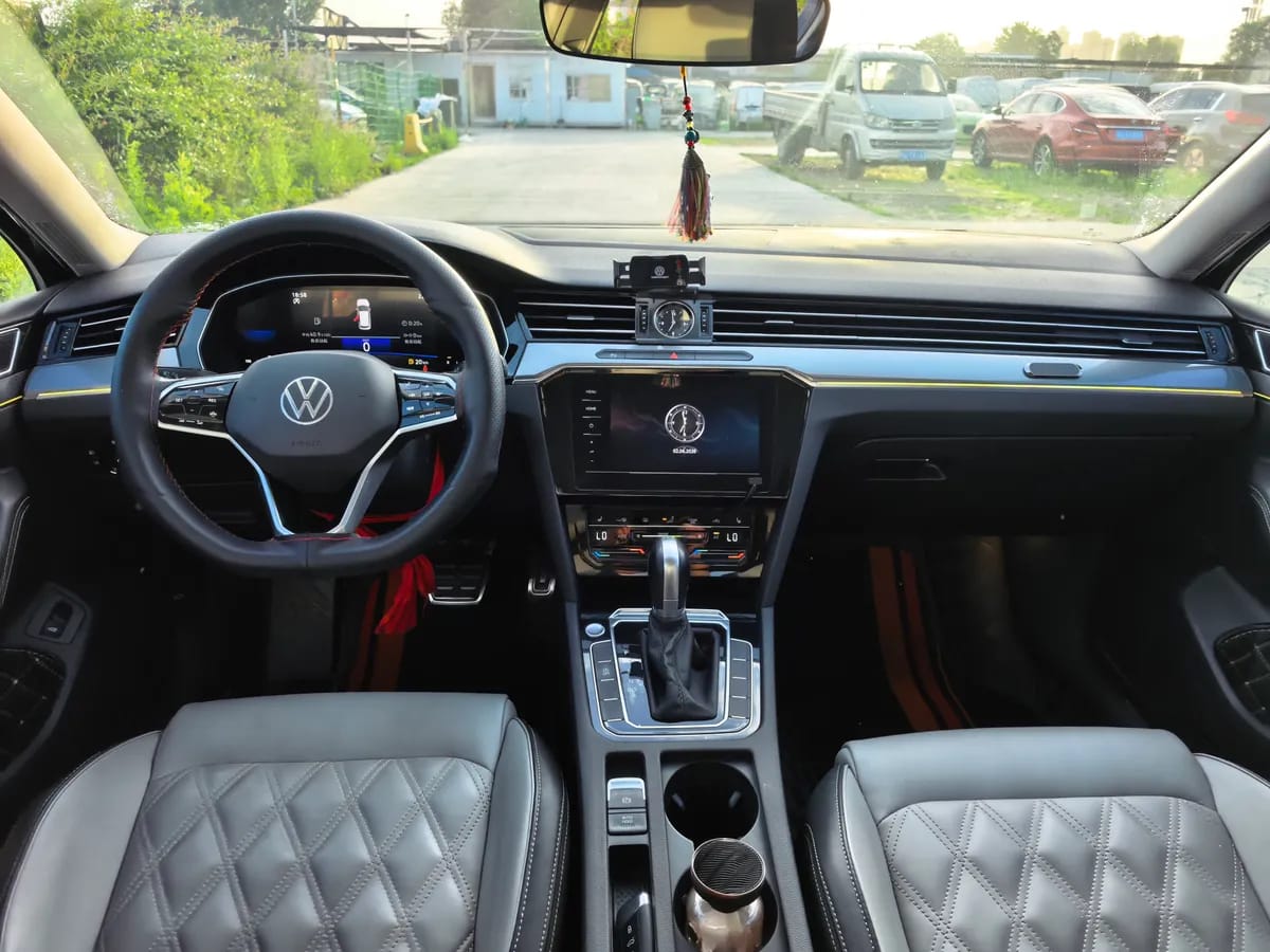 Volkswagen 2023 200 330TSI DSG 7