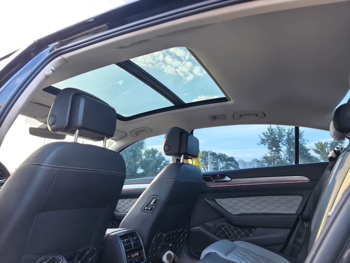 Volkswagen 2023 200 330TSI DSG 8