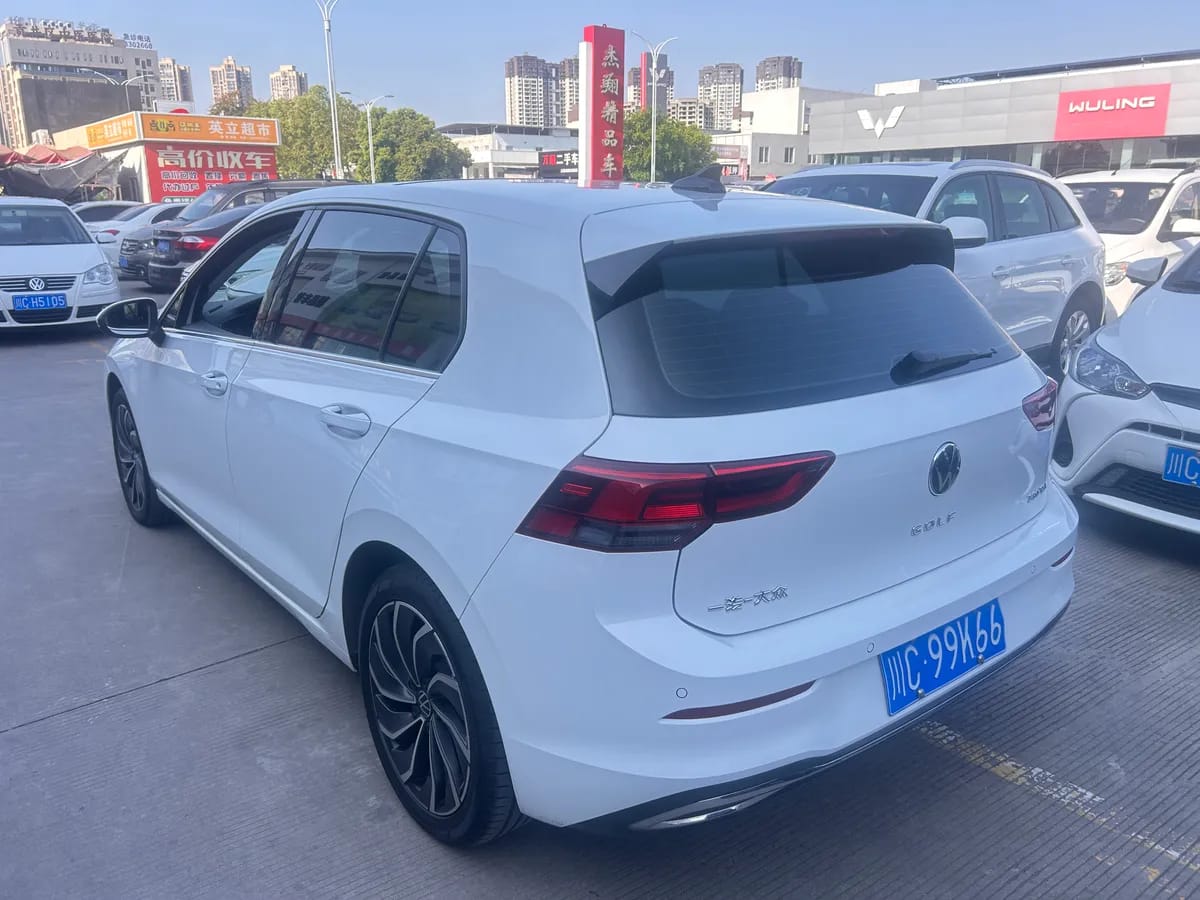 Volkswagen 2023 280TSI DSG Pro 3