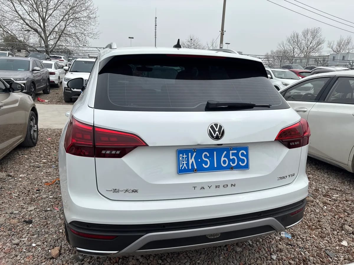 Volkswagen 2023 280TSI Plus 5