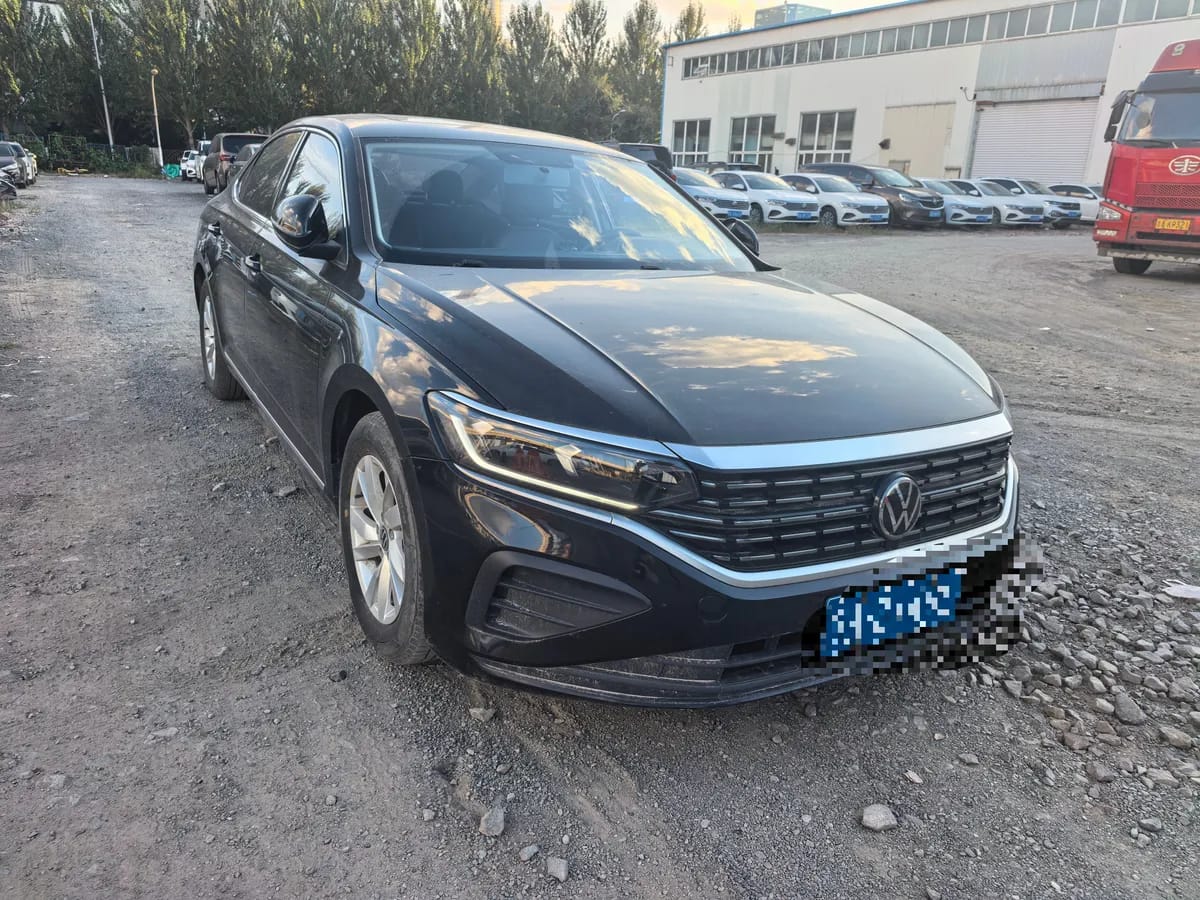 Volkswagen 2023 280TSI 3