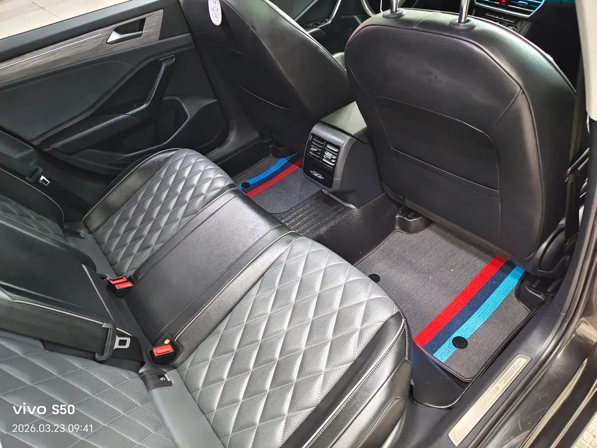 Volkswagen 2023 300TSI DSG 5