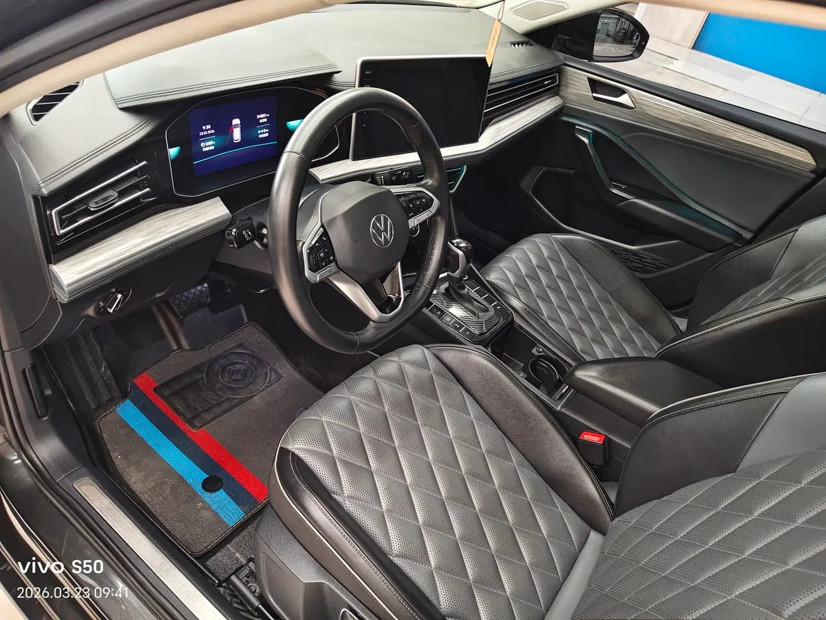 Volkswagen 2023 300TSI DSG 7