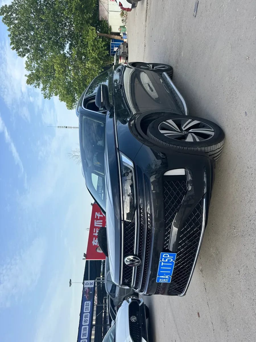 Volkswagen 2023 380TSI R-Line 2